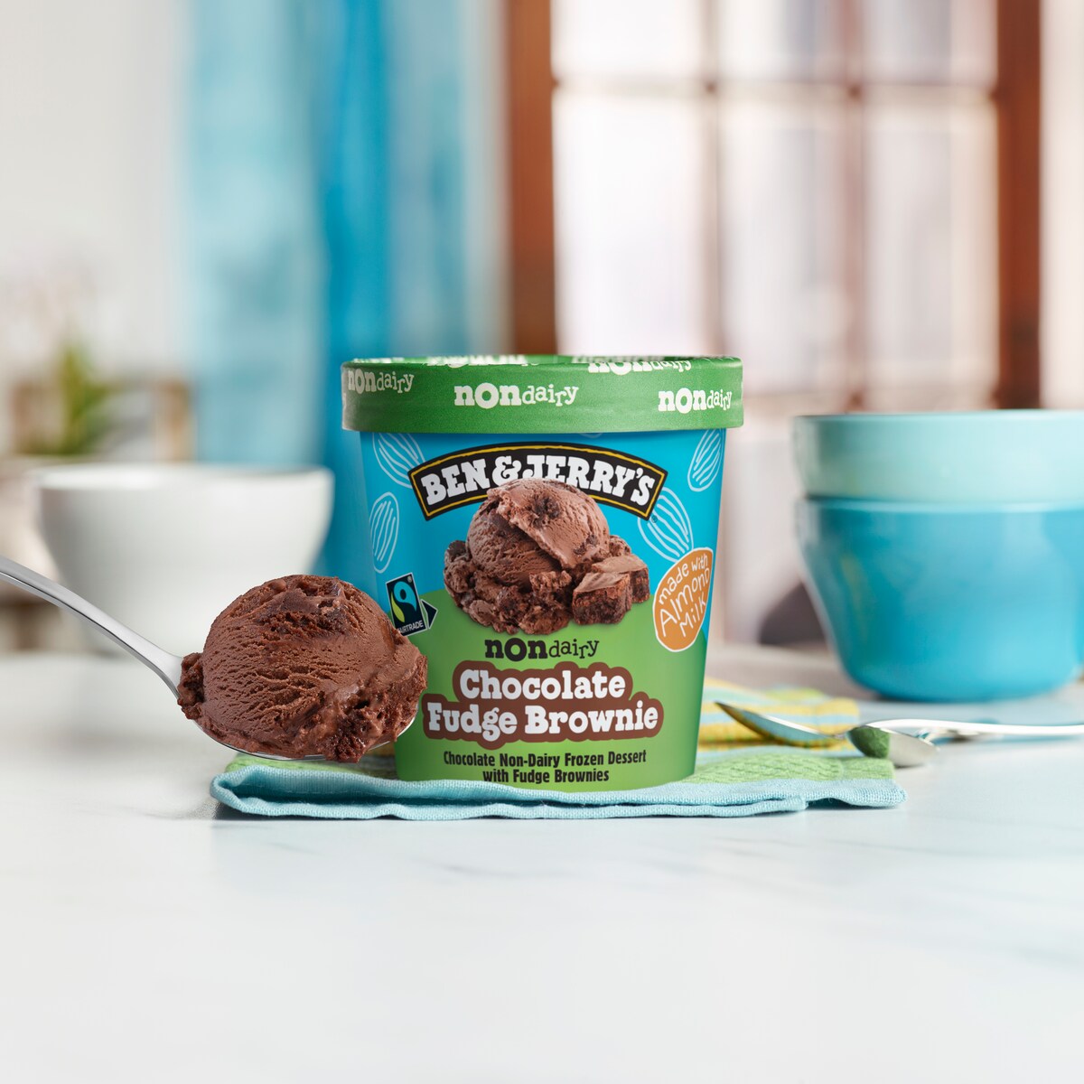 Chocolate Fudge Brownie Non-Dairy - Pint 2 / 5