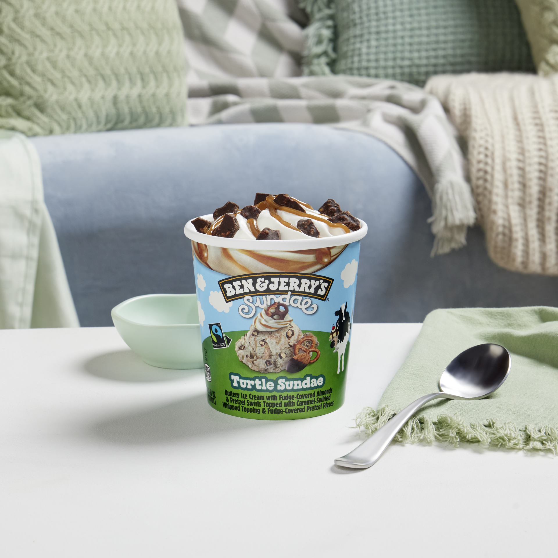 Turtle Sundae Sundae - Pint 3 / 3