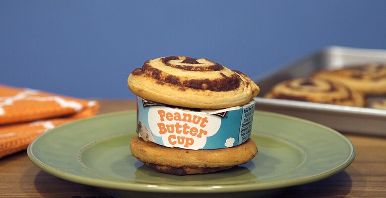 cinnamon roll ice cream sandwich