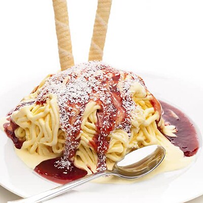 ice cream that looks like a plate of spaghetti